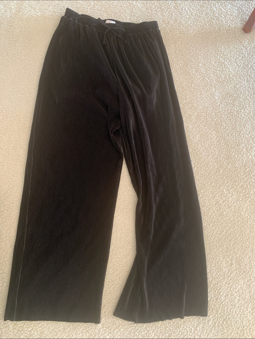 Black Wide Leg Pleated Pants Gianni Binni
Girls XL